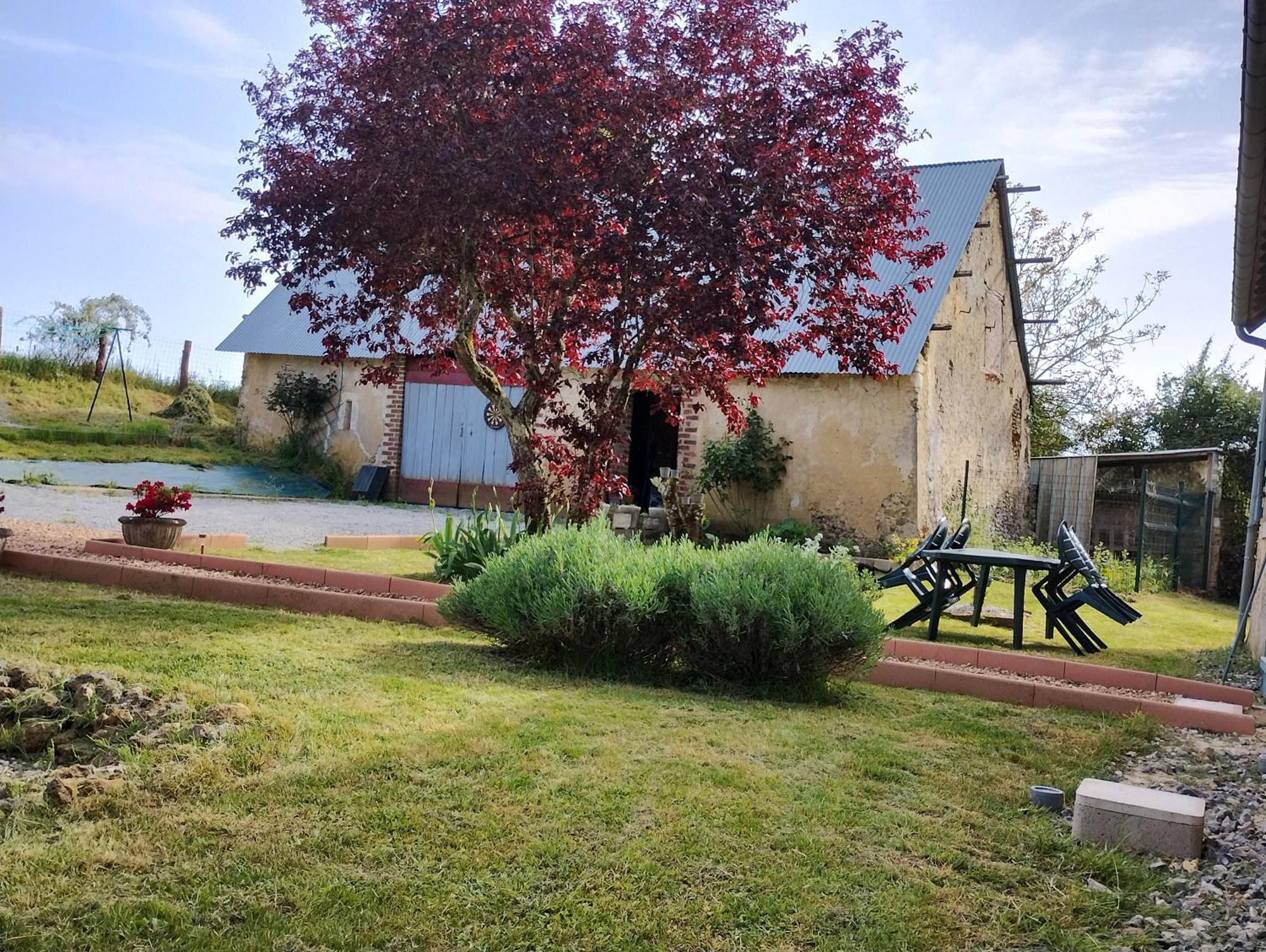 Le Doux Refuge Berceen Au Calme De Sa Campagne Pres Circuit Mans Sud, Grand Lit Avec Berceau Et Possibilite Lit Pliant En Rajout Marigne-Laille Luaran gambar